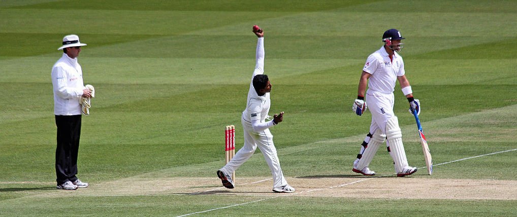 Rangana Herath bowls left arm over the wicket