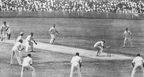 Harold Larwood bowling to Bill Woodfull